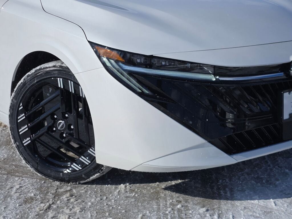 New 2026 Nissan Sentra SR w/ SR Premium Package image 4