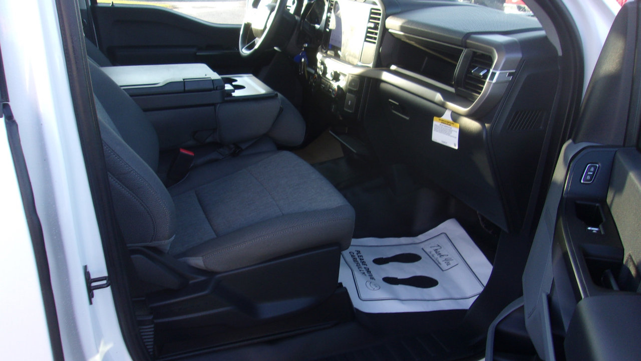 Used 2024 Ford F150 XL w/ Equipment Group 103A High image 5