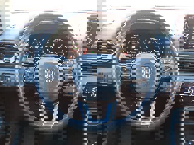 Certified 2025 Honda Pilot EX-L image 19