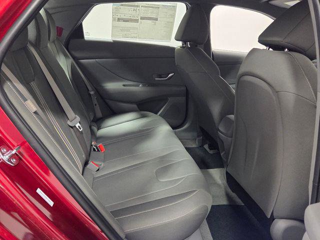 New 2026 Hyundai Elantra Sport FWD image 13