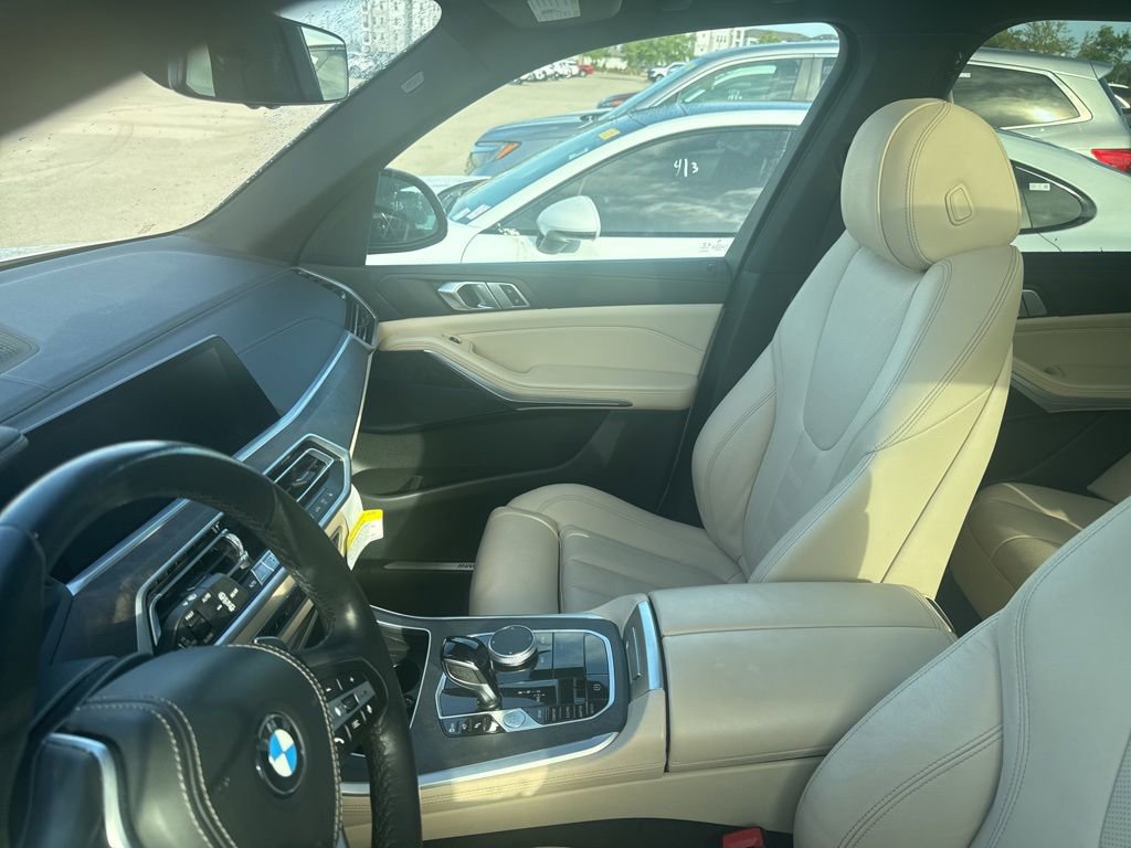Used 2022 BMW X5 sDrive40i w/ Premium Package image 9
