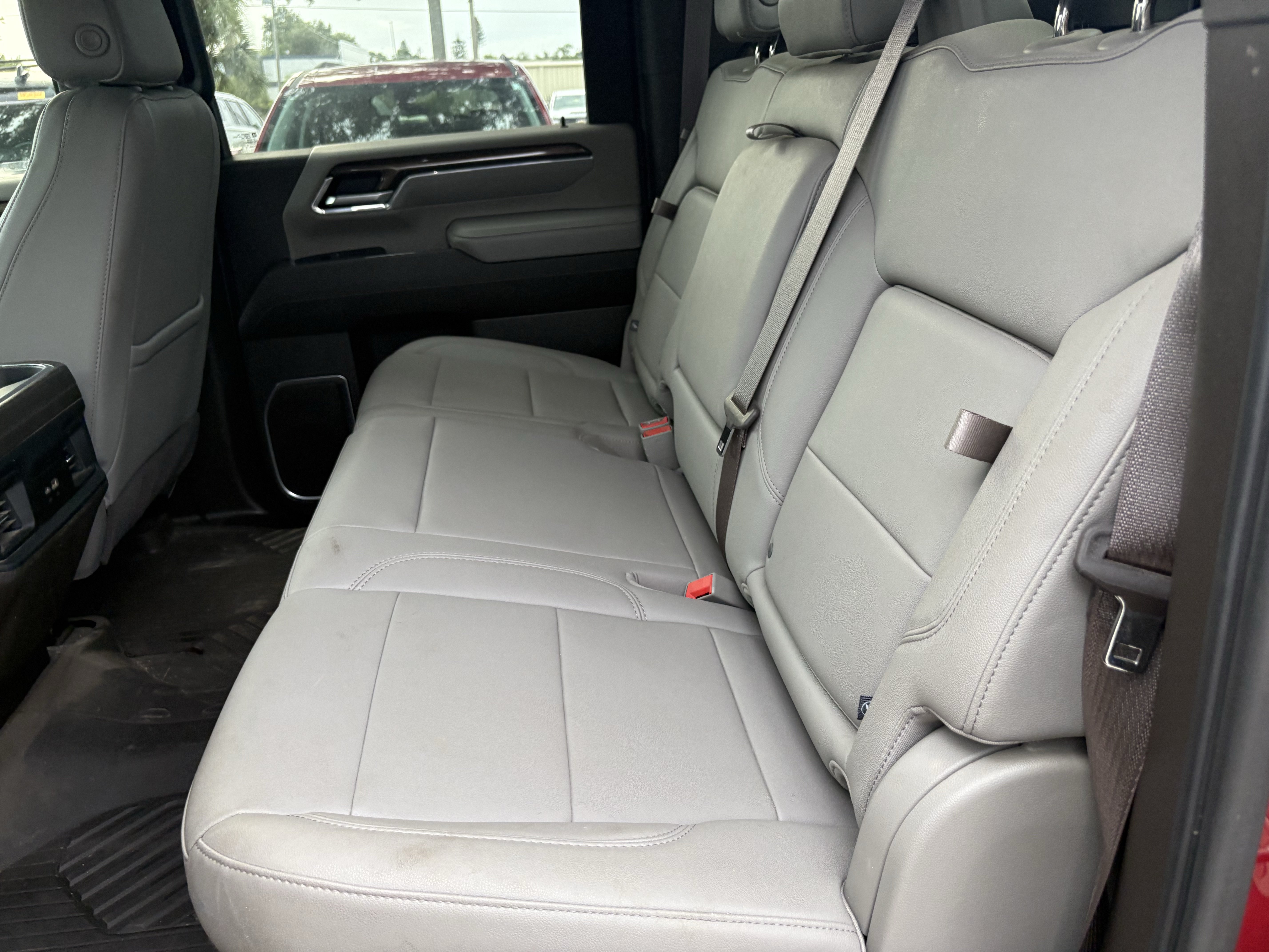 Used 2024 Chevrolet Silverado 2500 LT w/ Texas Edition AWD/4WD image 9