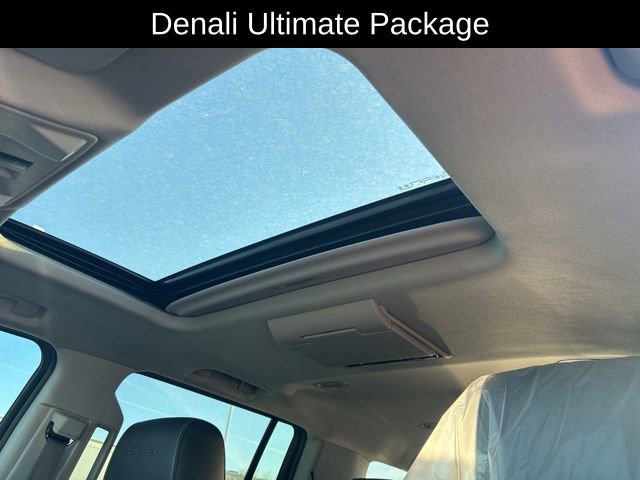 Used 2019 GMC Yukon XL Denali image 8