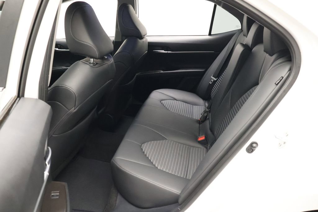 Used 2023 Toyota Camry SE FWD image 19