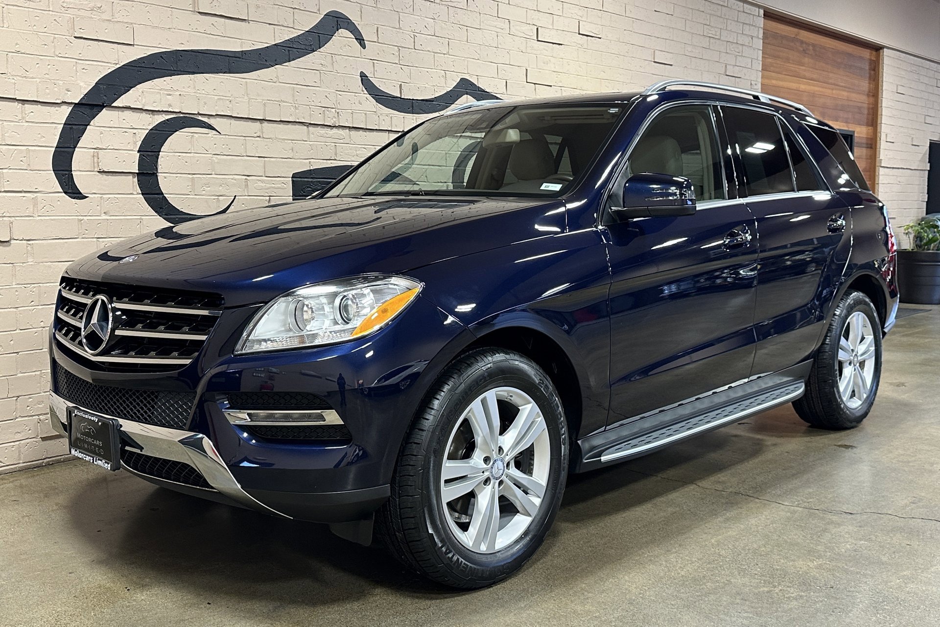 Used 2015 Mercedes-Benz ML 350 4MATIC image 9