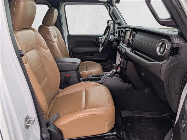 Used 2023 Jeep Wrangler Unlimited Sahara w/ Cold Weather Group AWD/4WD image 20