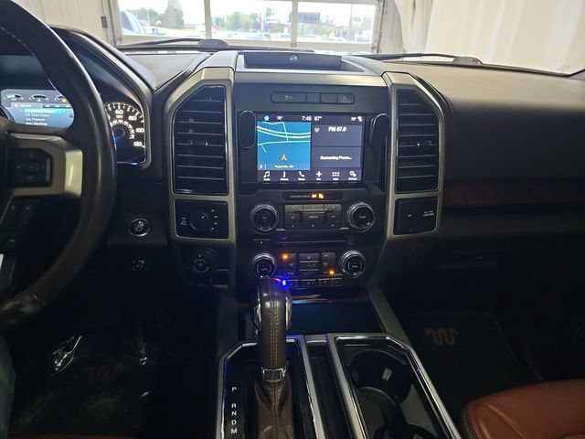 Used 2018 Ford F150 King Ranch w/ Equipment Group 601A Luxury AWD/4WD image 17