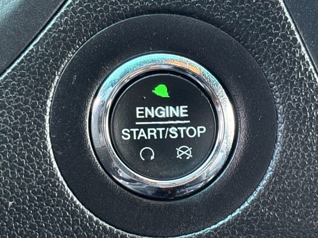 Used 2016 Ford Explorer Sport w/ Equipment Group 401A AWD/4WD image 43