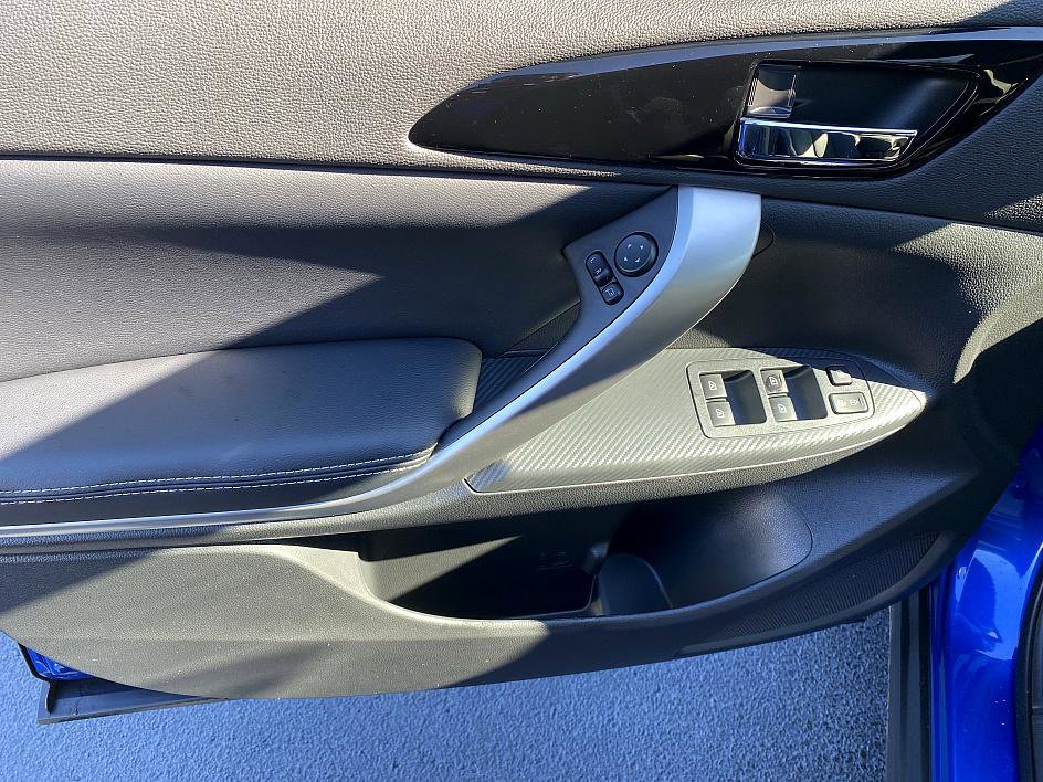 Used 2025 Mitsubishi Eclipse Cross SEL image 9