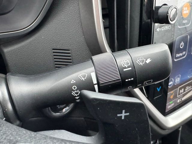 Used 2024 Subaru Ascent Premium w/ Convenience Package image 26