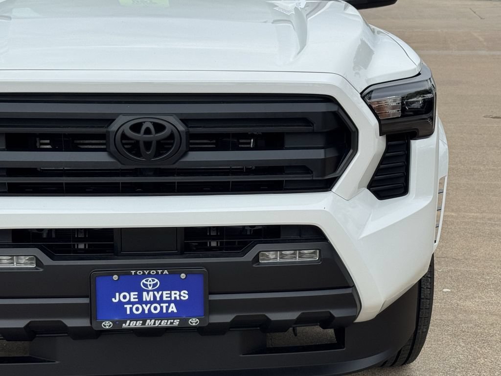 New 2026 Toyota Tacoma SR5 AWD/4WD image 4