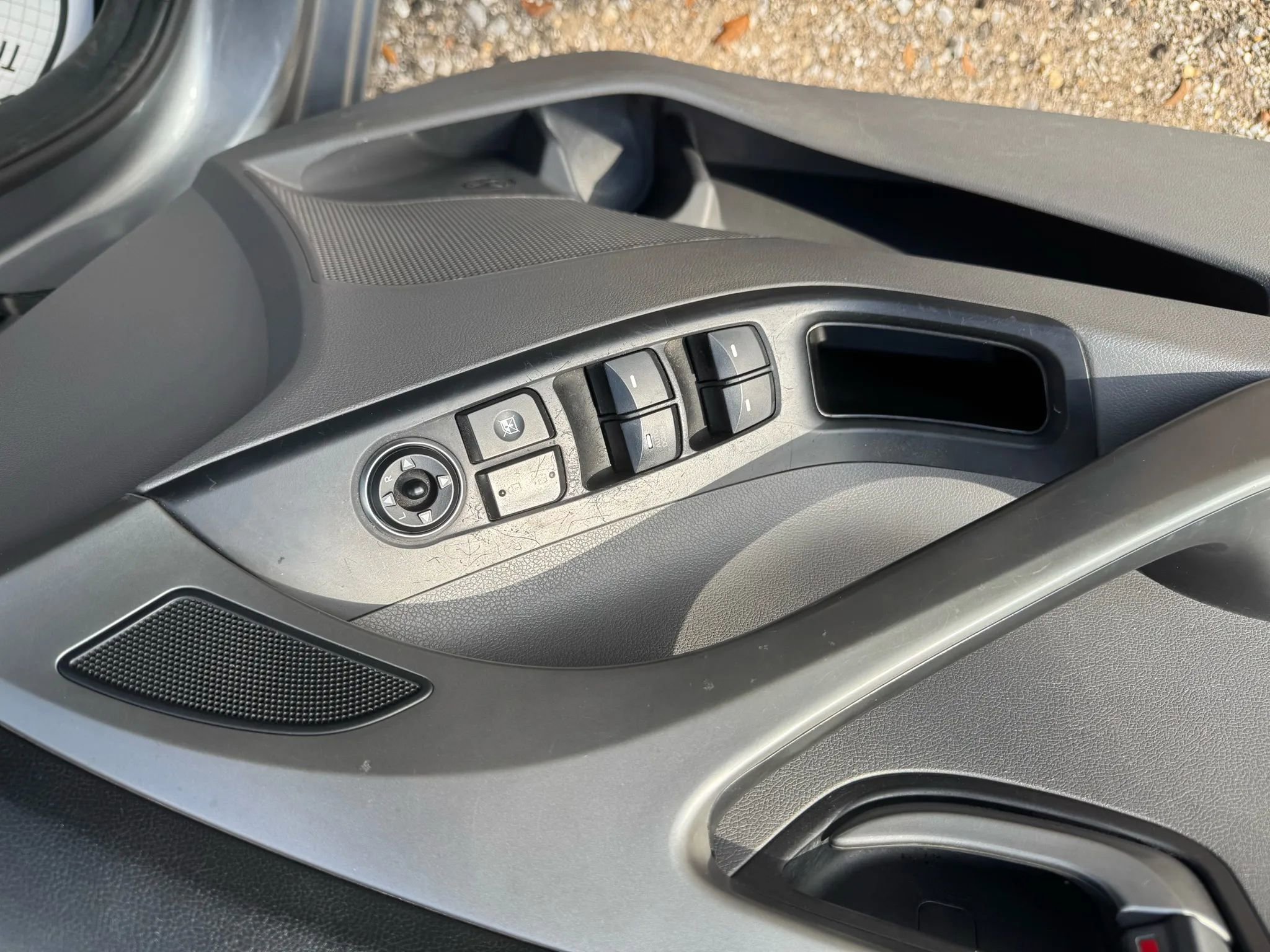 Used 2016 Hyundai Elantra SE image 13