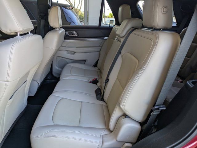 Certified 2018 Ford Explorer Limited image 19