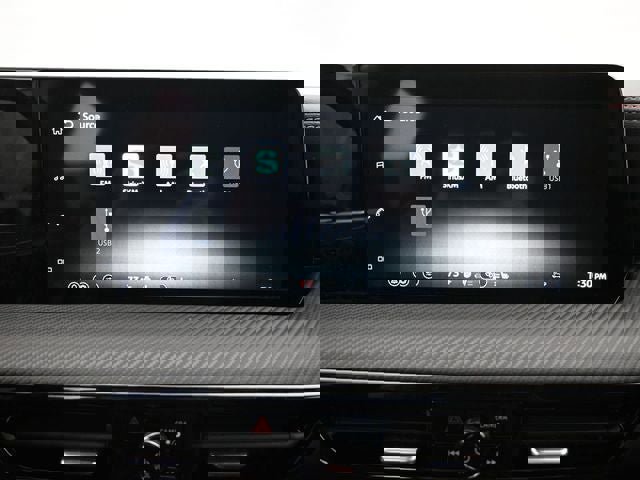 New 2026 Nissan Kicks SR w/ SR Premium Package image 14