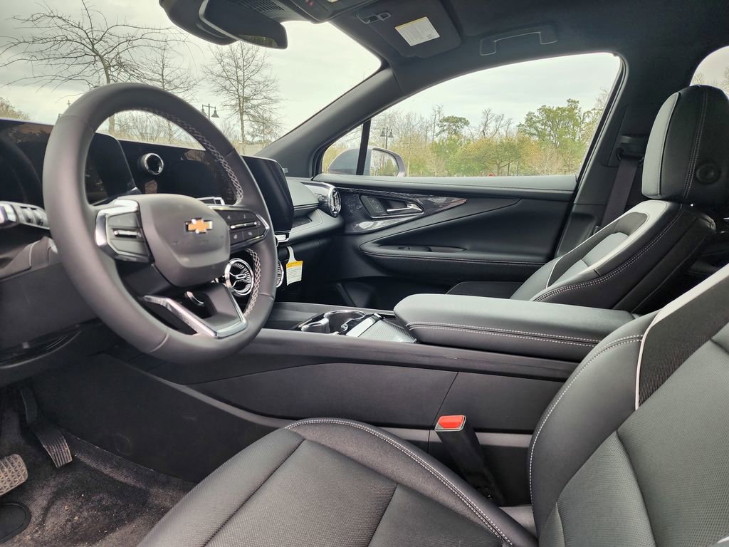 New 2025 Chevrolet Blazer EV LT image 10