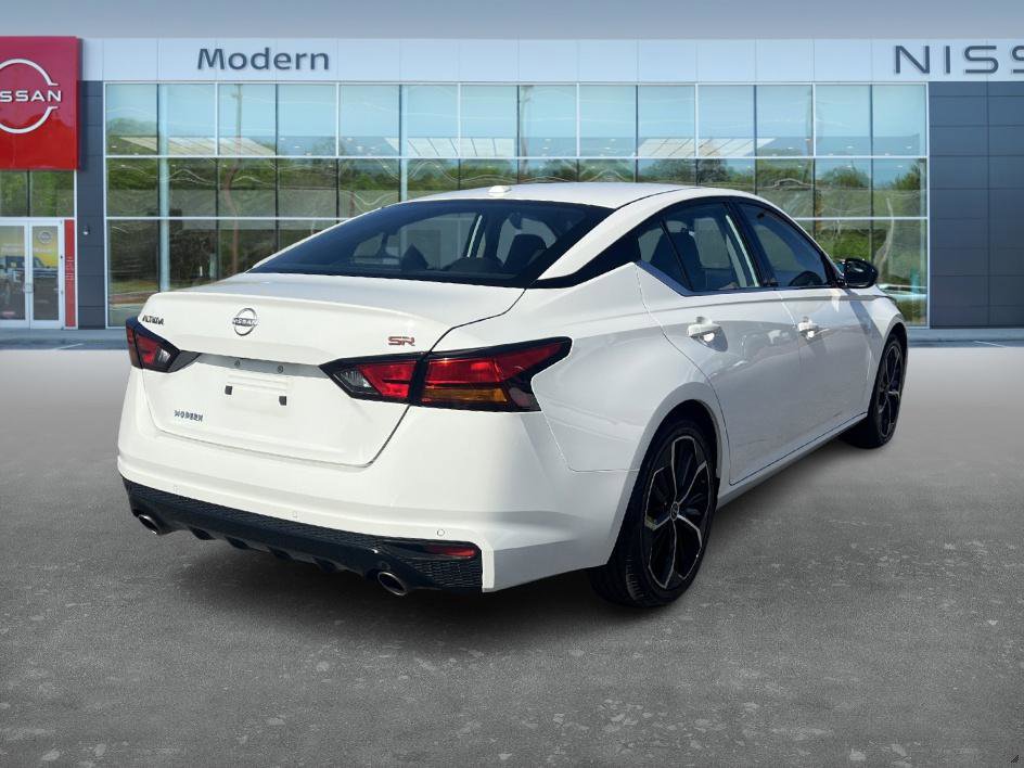 Certified 2024 Nissan Altima 2.5 SR image 5