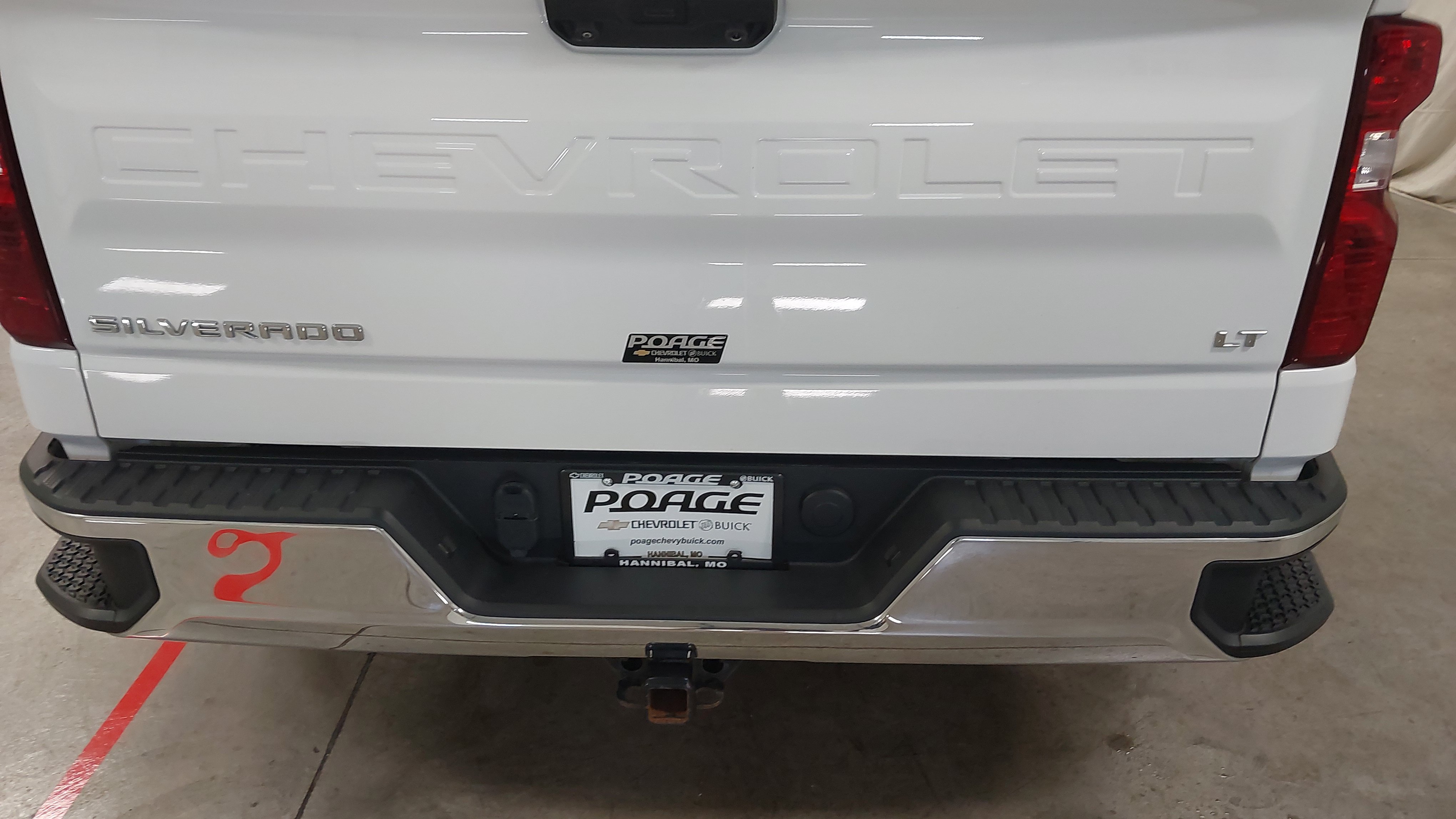 Used 2023 Chevrolet Silverado 1500 LT AWD/4WD image 33