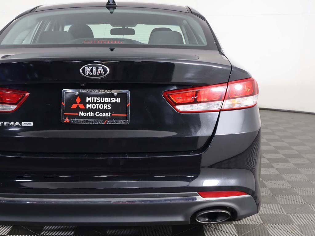 Used 2017 Kia Optima LX FWD image 13