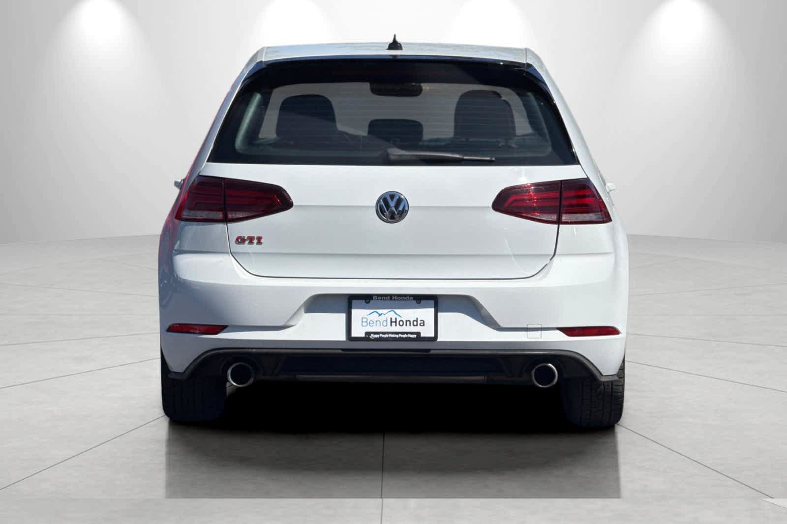 Used 2021 Volkswagen GTI SE FWD image 7