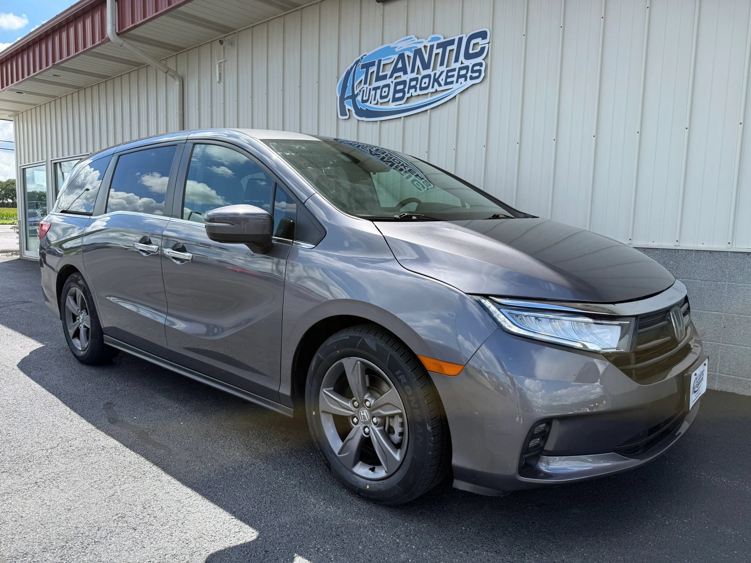 Used 2023 Honda Odyssey EX image 4