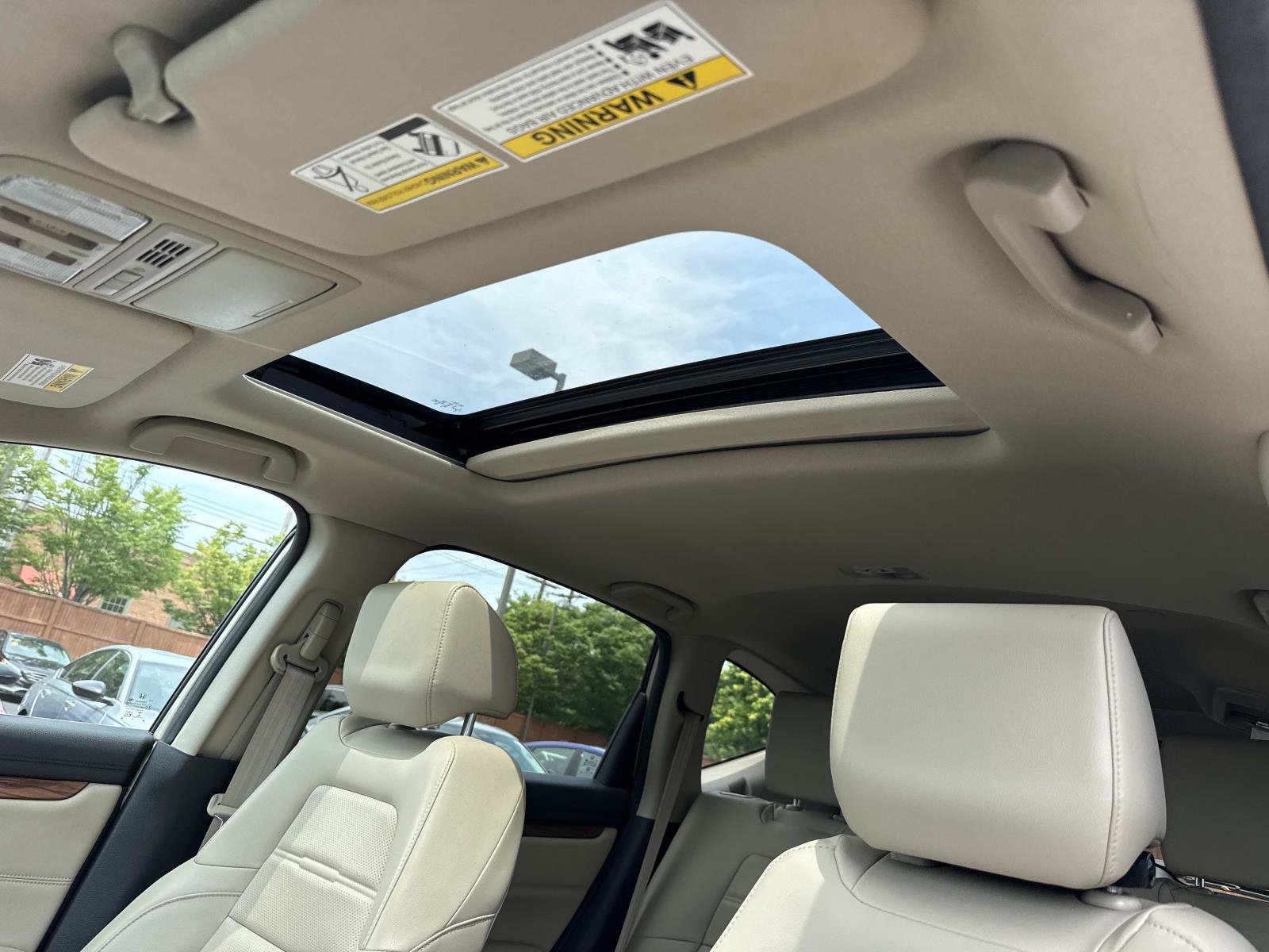 Used 2017 Honda CR-V EX-L image 3