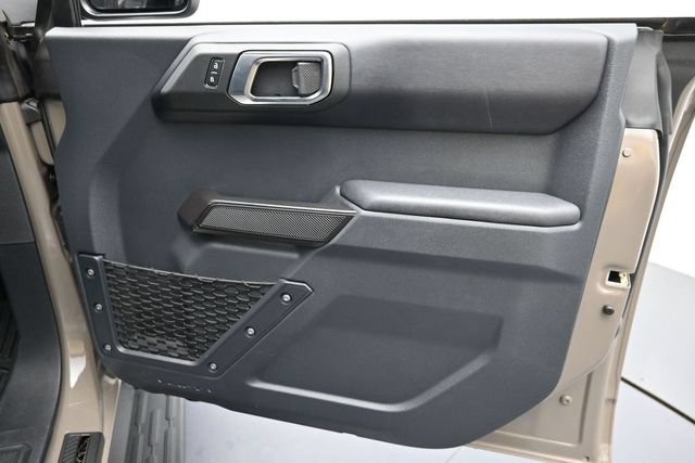Certified 2025 Ford Bronco Outer Banks AWD/4WD image 36