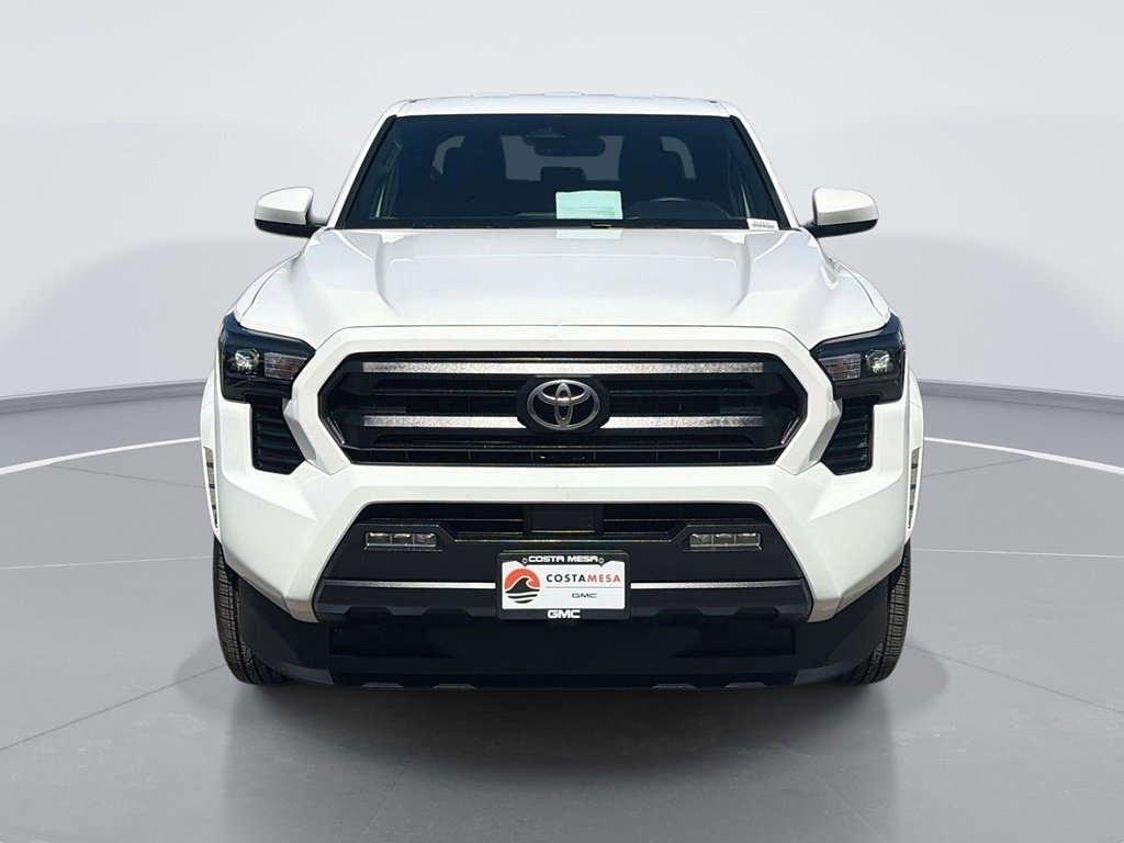Used 2026 Toyota Tacoma SR5 AWD/4WD image 2