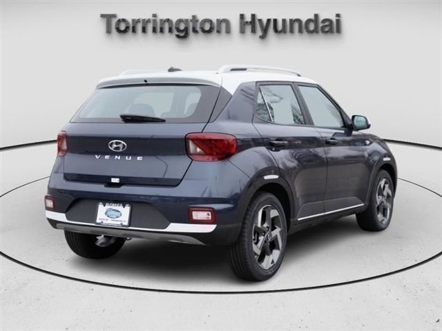 New 2025 Hyundai Venue Limited image 4