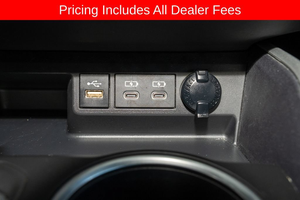 Certified 2024 Toyota Highlander XSE AWD/4WD image 16