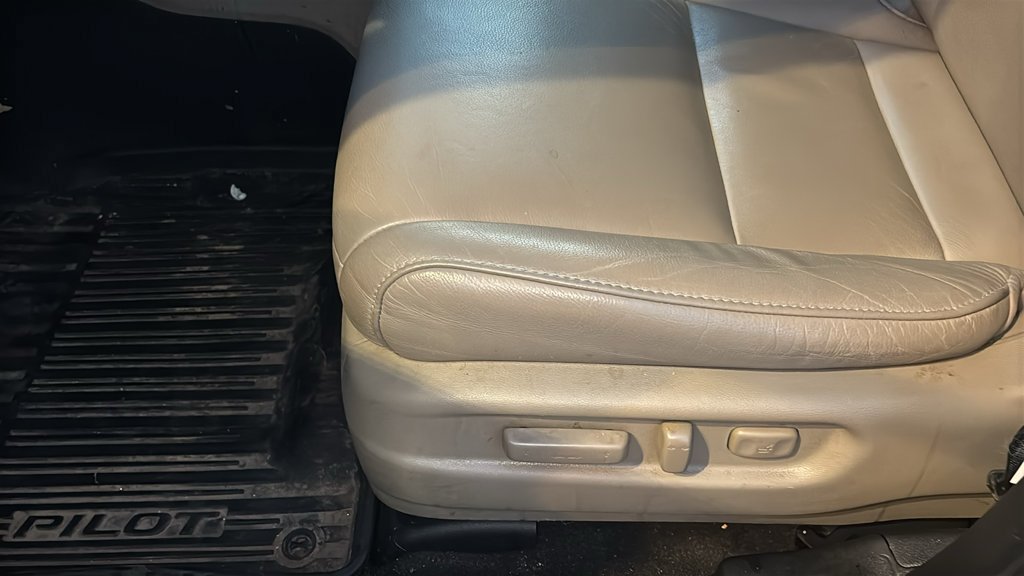 Used 2019 Honda Pilot Touring image 22