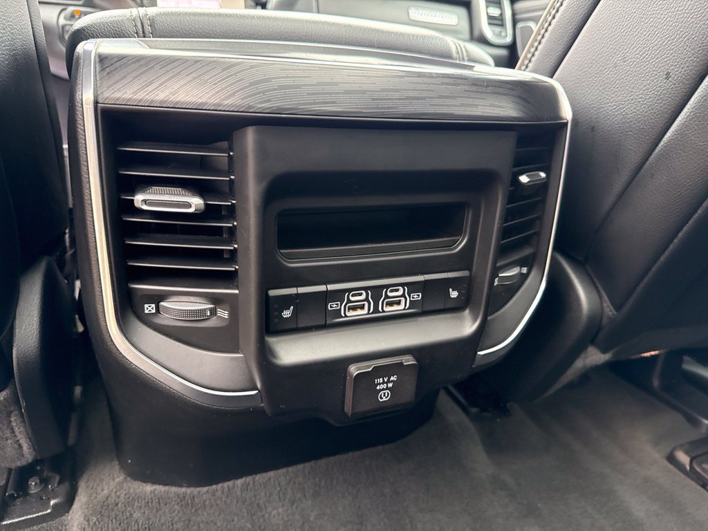 Used 2024 RAM 1500 Laramie AWD/4WD image 13