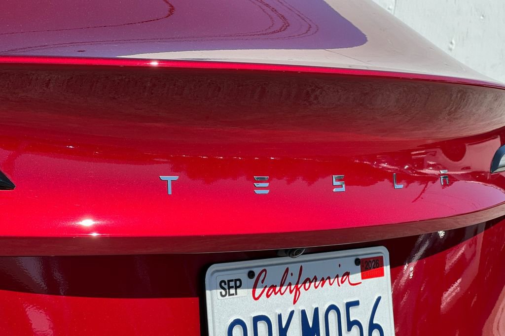 Used 2024 Tesla Model 3 Standard Range image 23