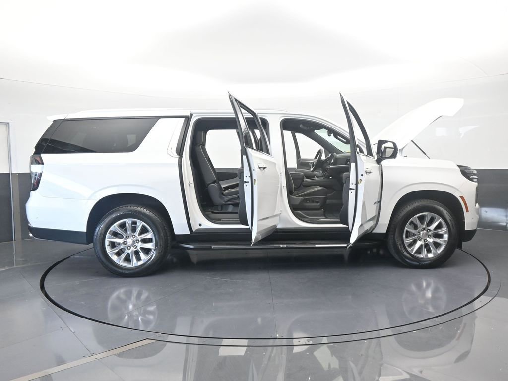 New 2025 Chevrolet Suburban Premier image 86