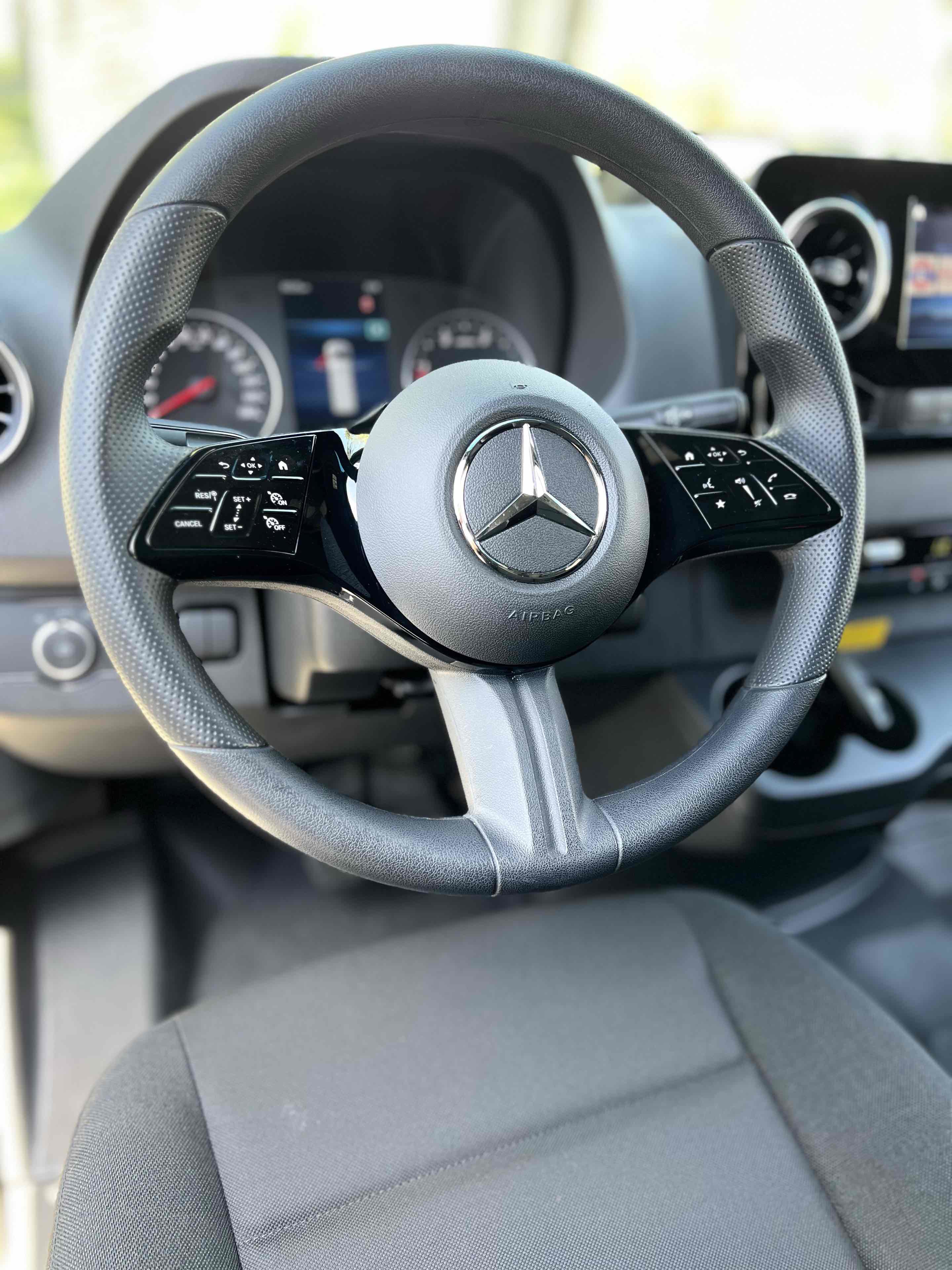 Used 2026 Mercedes-Benz Sprinter 2500 image 25