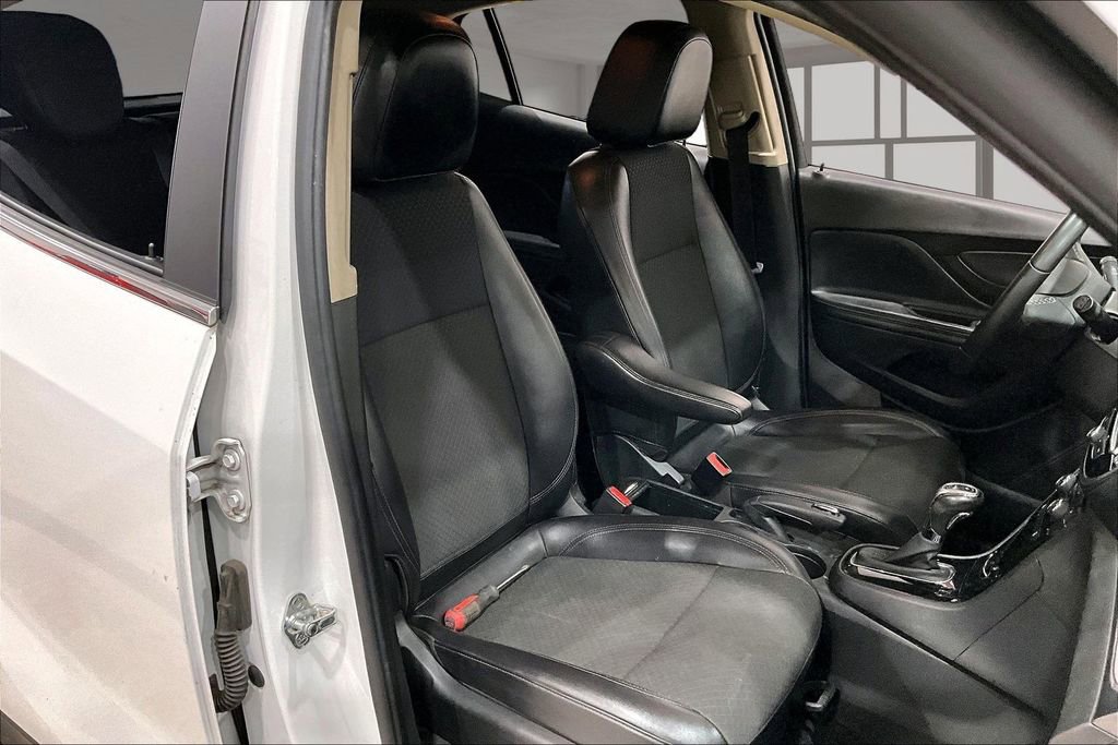 Used 2019 Buick Encore Preferred AWD/4WD image 6