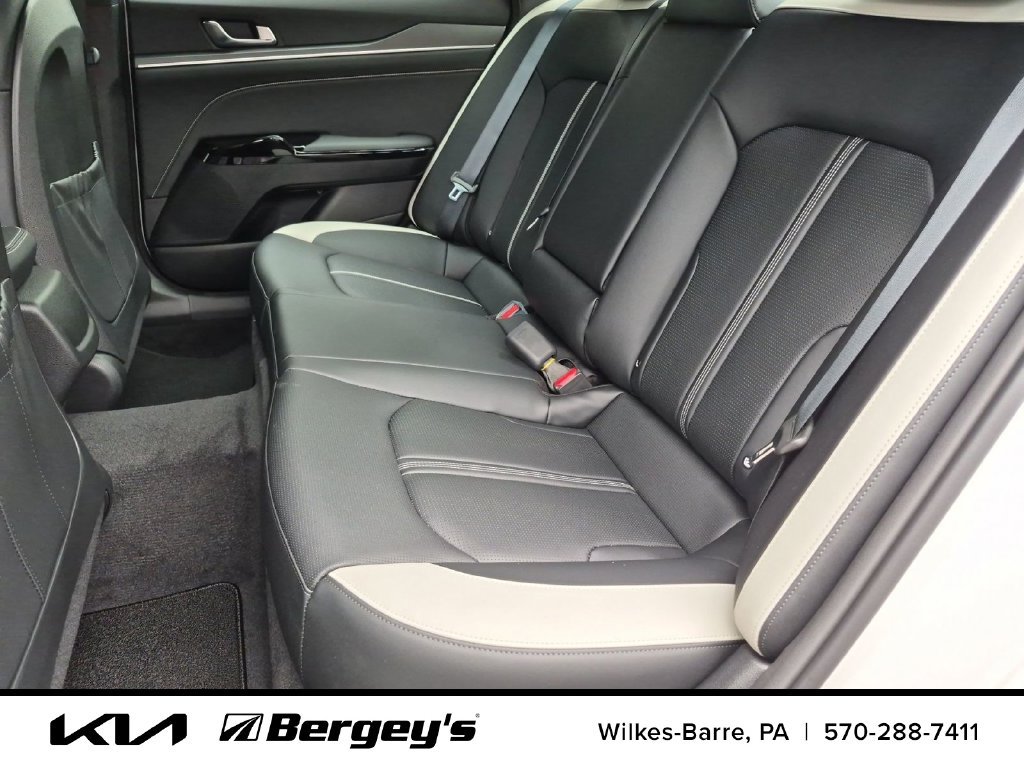 New 2026 Kia K5 GT-Line w/ GT-Line Premium Package AWD/4WD image 32