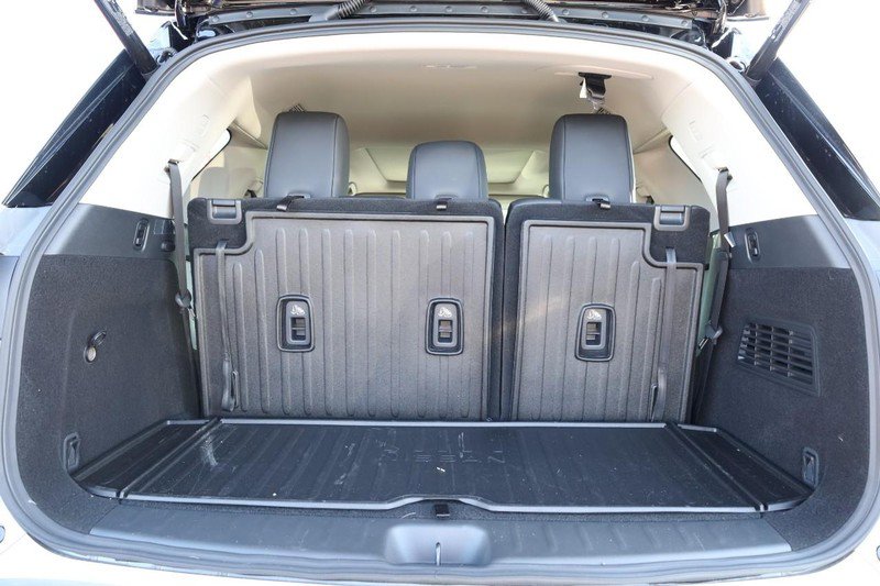 New 2025 Nissan Pathfinder Platinum image 7