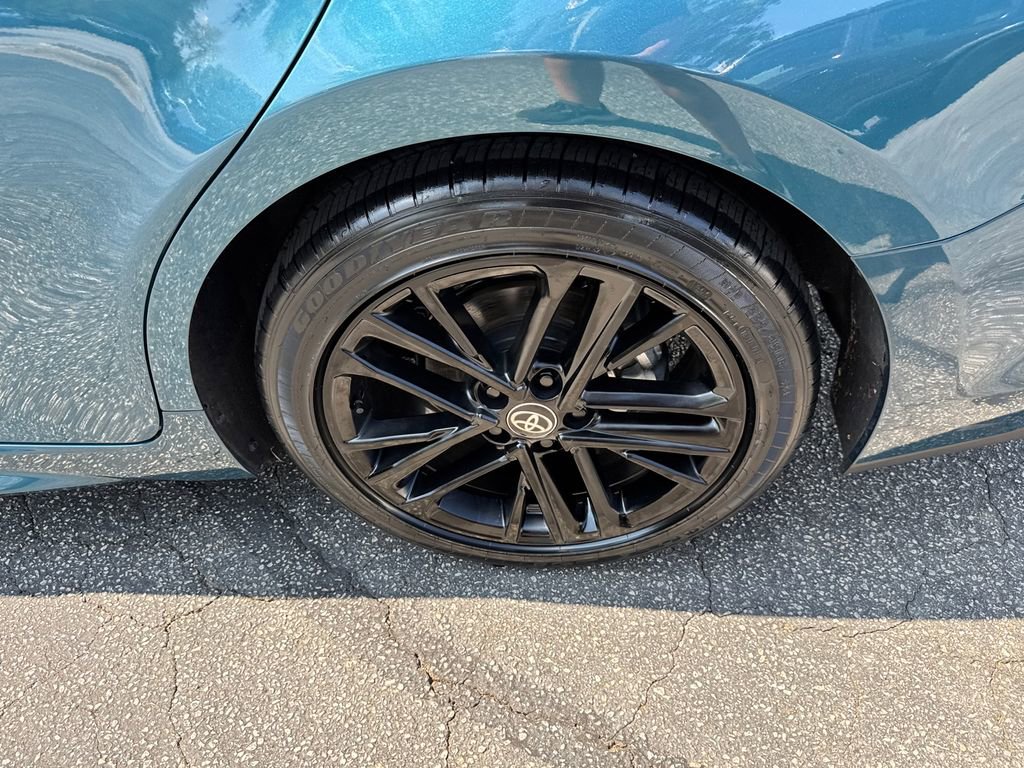 Used 2025 Toyota Camry SE image 19