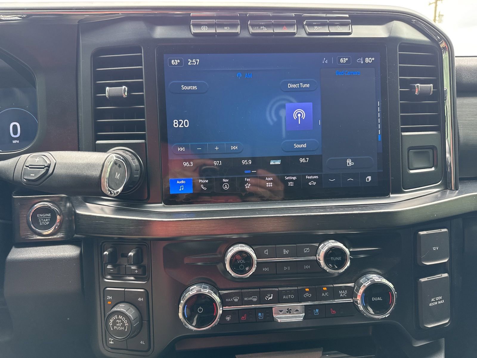 Used 2024 Ford F250 Lariat w/ Lariat Ultimate Package AWD/4WD image 17