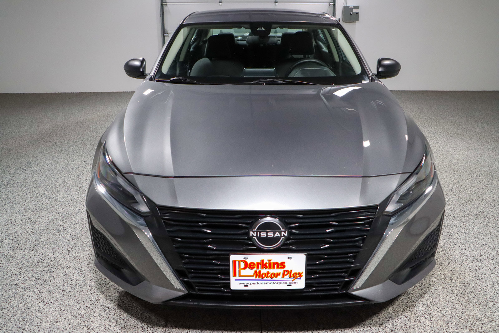 Used 2024 Nissan Altima 2.5 SV image 4