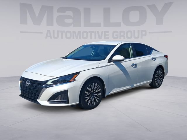 Used 2023 Nissan Altima 2.5 SV FWD video 1