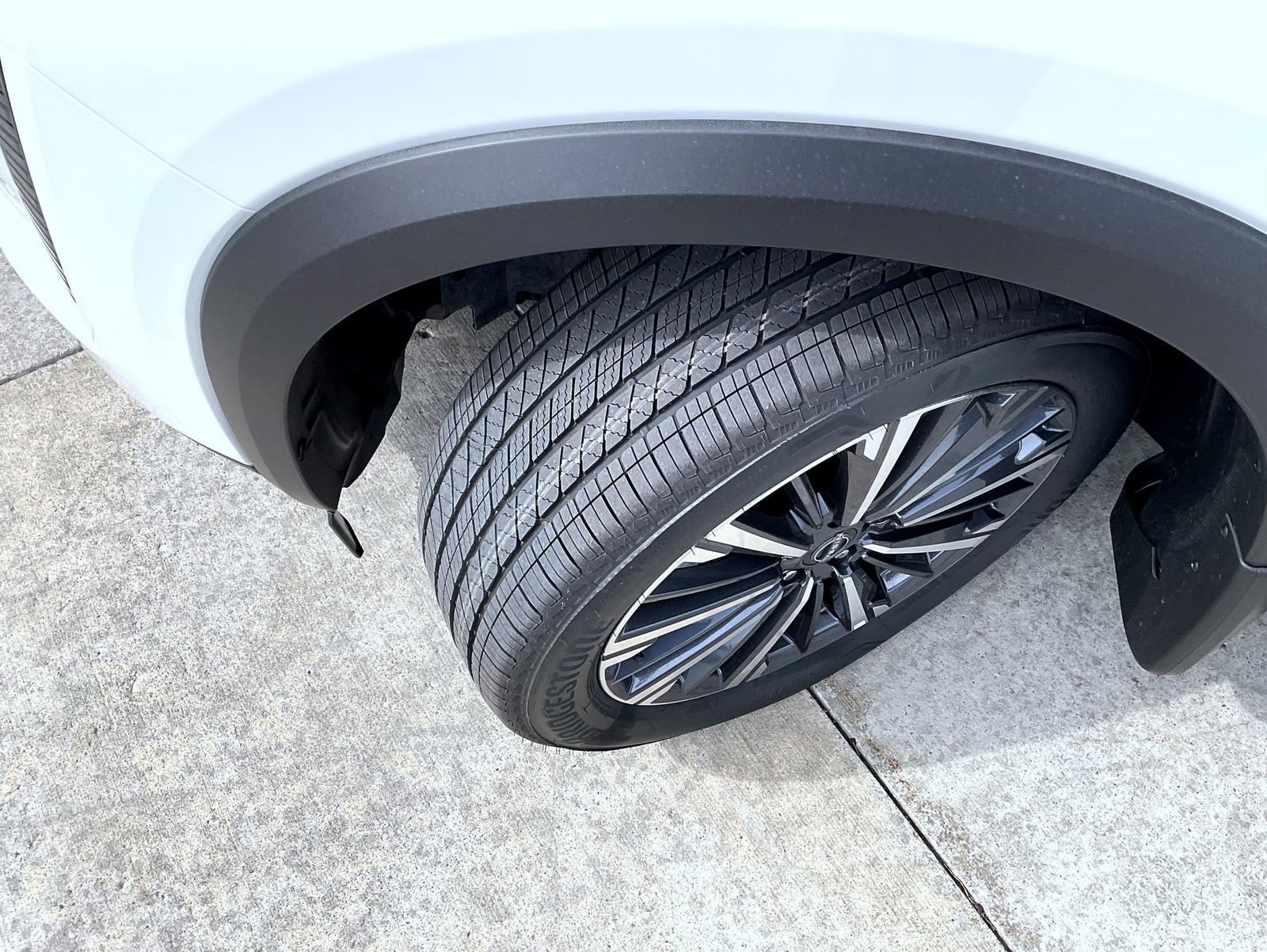 New 2026 Nissan Pathfinder Platinum AWD/4WD image 23