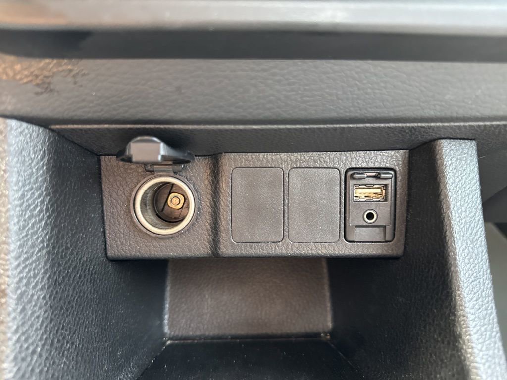 Used 2014 Toyota Corolla LE FWD image 22