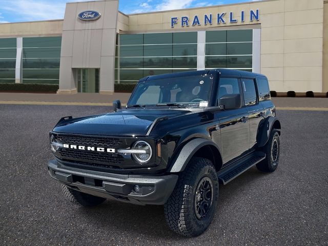 New 2026 Ford Bronco Outer Banks w/ Sasquatch Package AWD/4WD image 3