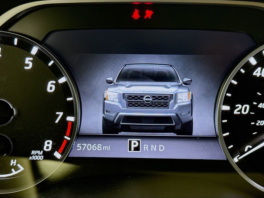 Used 2022 Nissan Frontier SV w/ Technology Package image 13