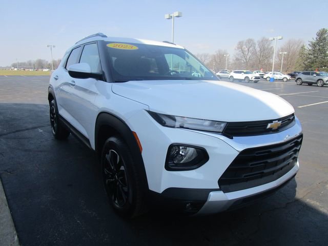 Used 2023 Chevrolet TrailBlazer LT w/ Convenience Package AWD/4WD image 7