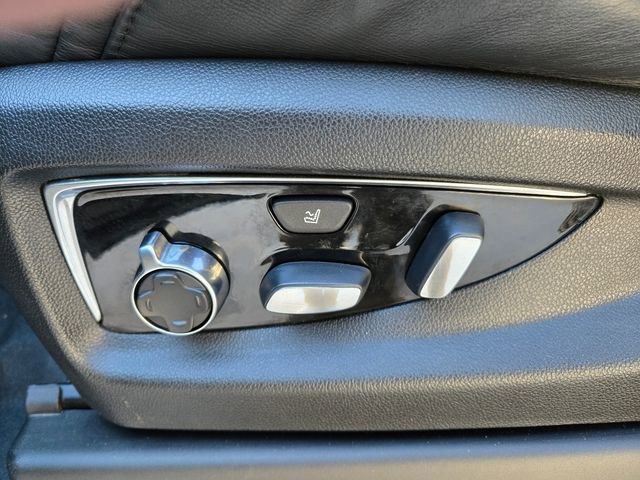 Used 2020 Cadillac Escalade ESV Platinum image 13