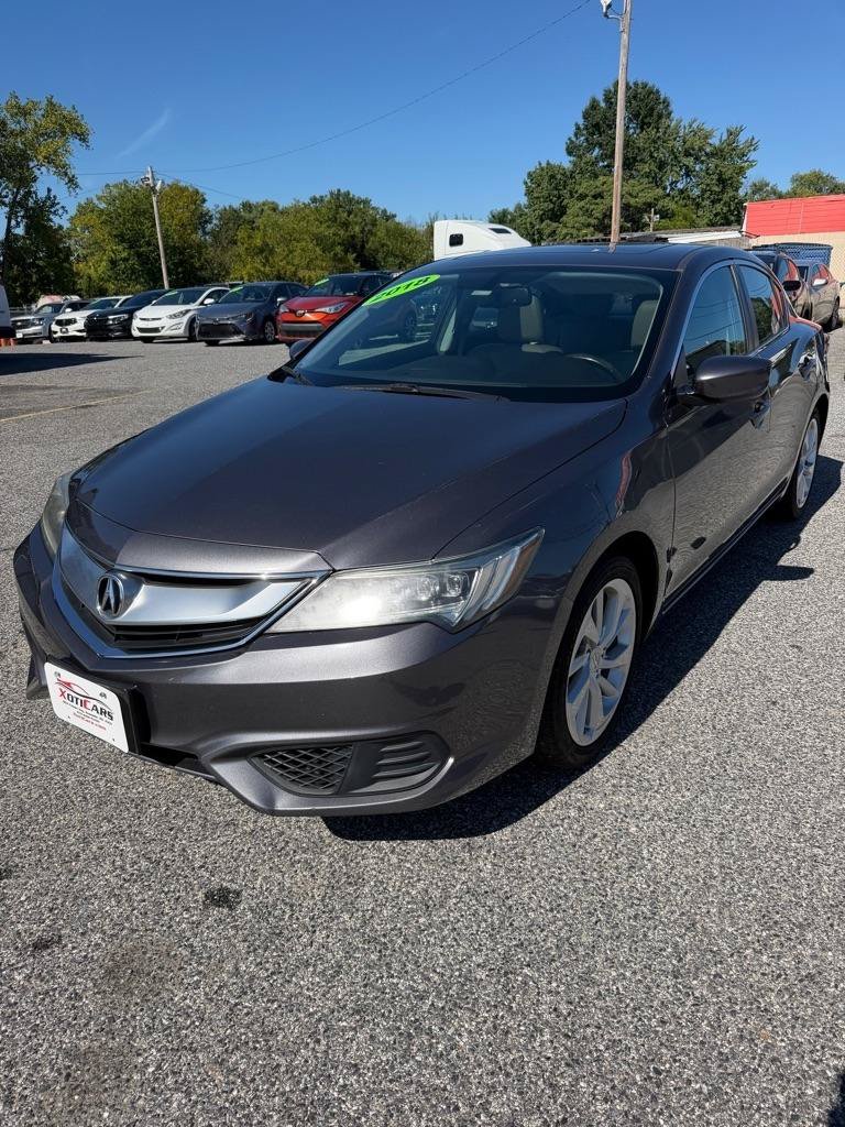 Used 2018 Acura ILX FWD image 2
