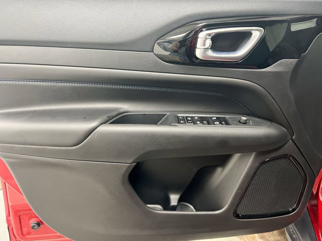 New 2026 Jeep Compass Latitude AWD/4WD image 19