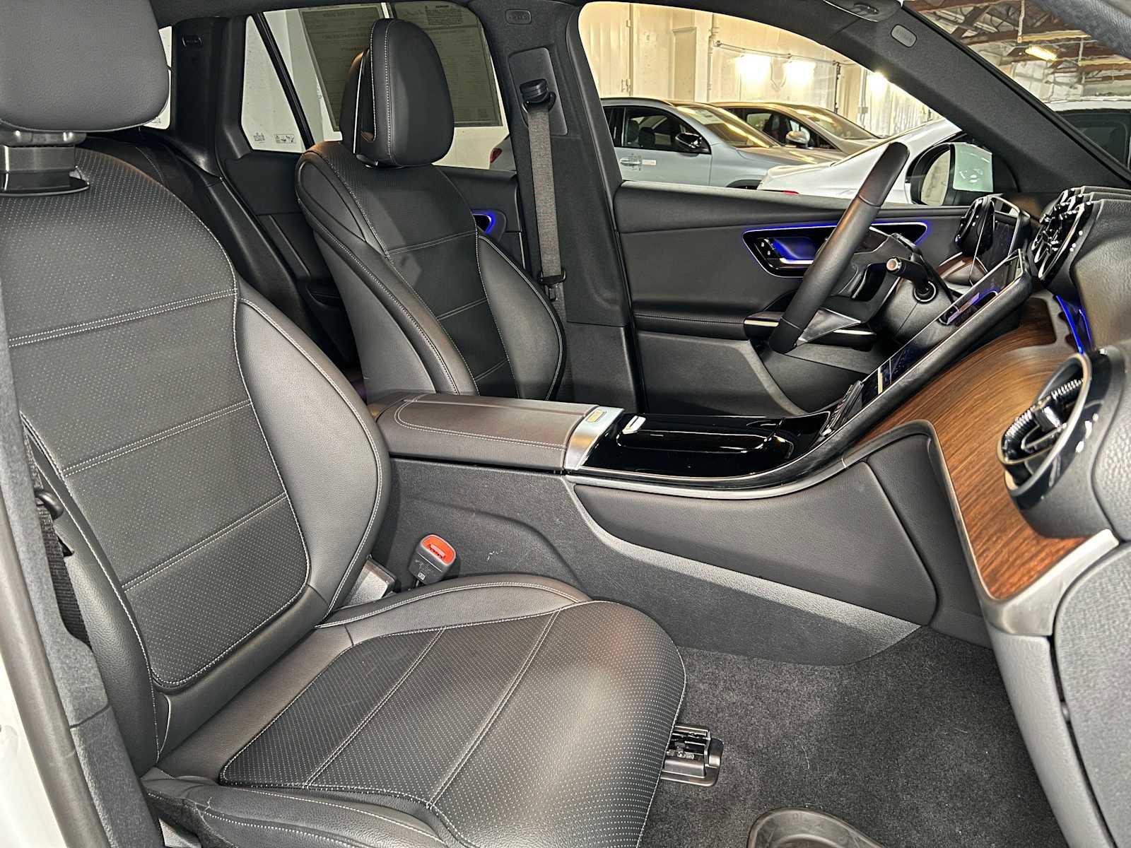 Certified 2025 Mercedes-Benz GLC 300 4MATIC image 12